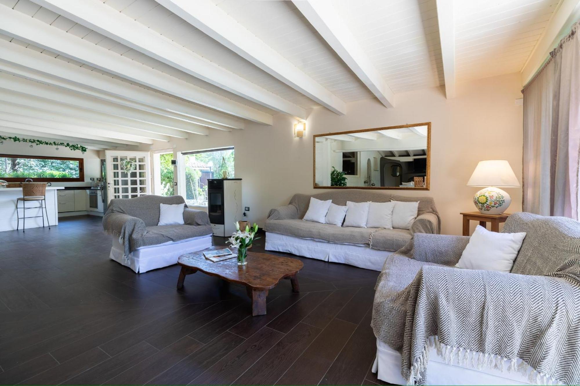 Villa Niloan Olbia Exterior photo