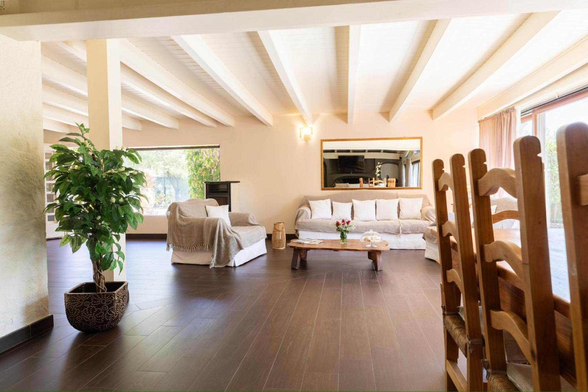 Villa Niloan Olbia Exterior photo